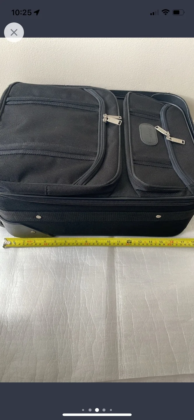 BUGATTI Carry-on Luggage with Wheels image indicator(5)