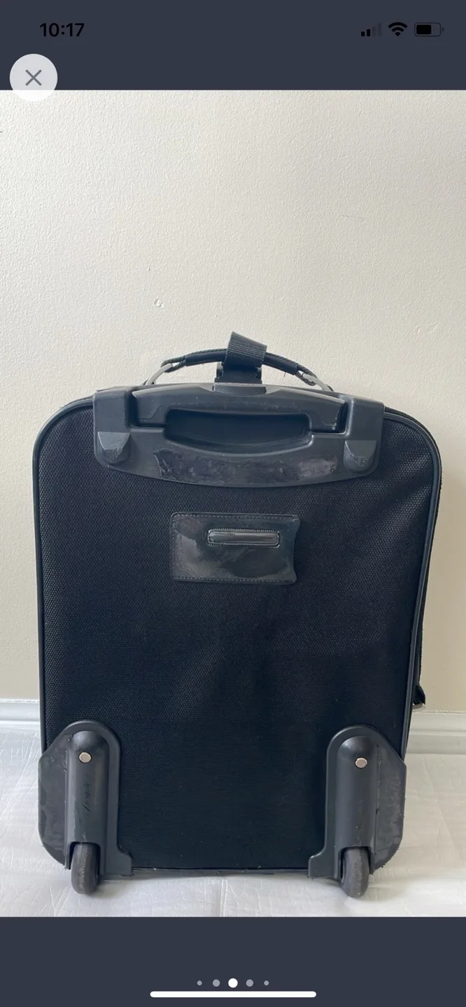 BUGATTI Carry-on Luggage with Wheels image indicator(4)