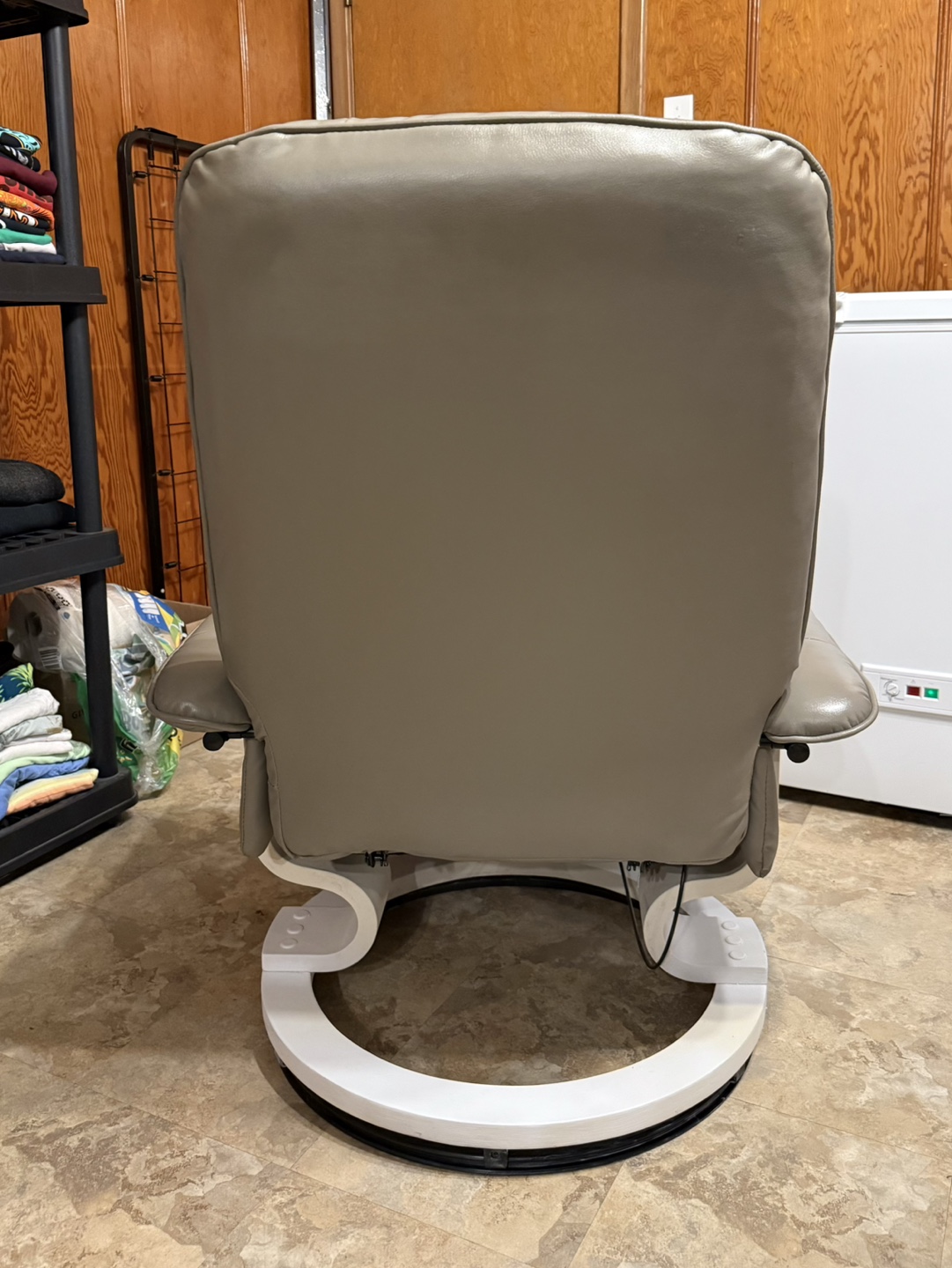 Swivel Recliner Chair - photo 5
