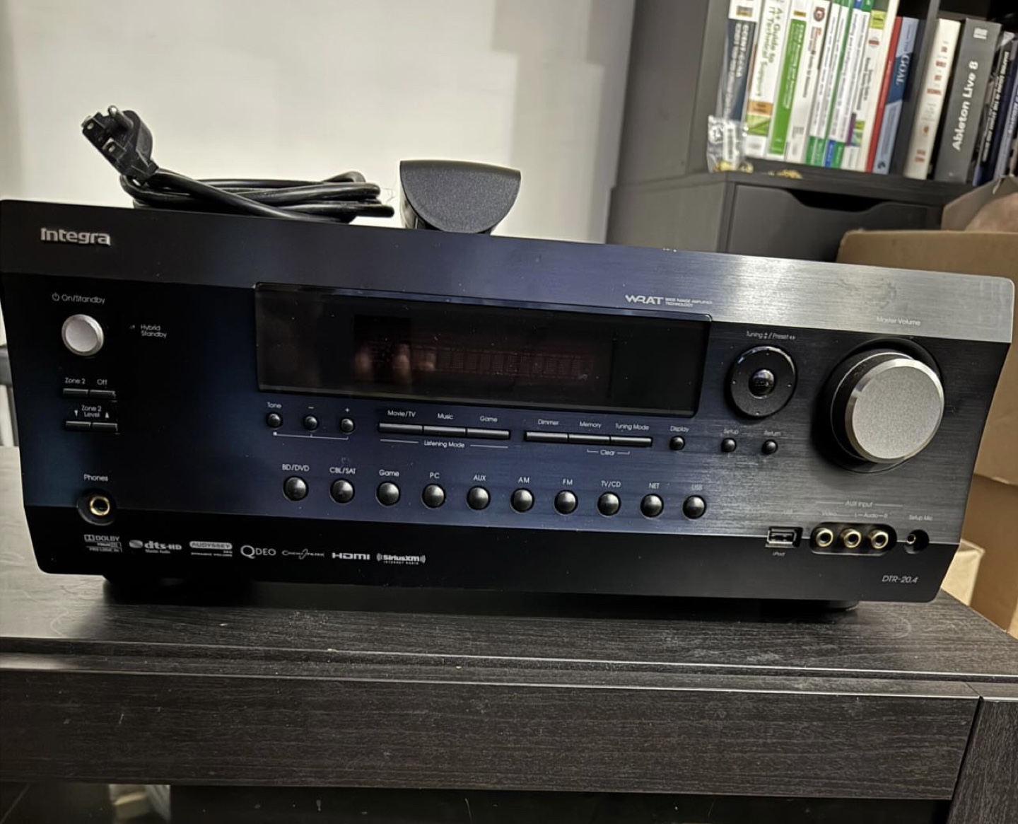 Integra DTR-20.4 Receiver