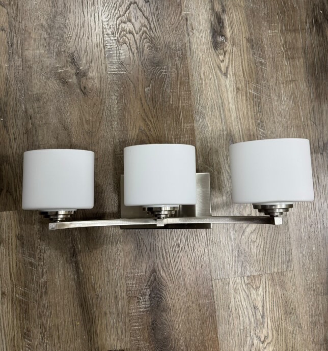 3 Light Bathroom Vanity Fixture