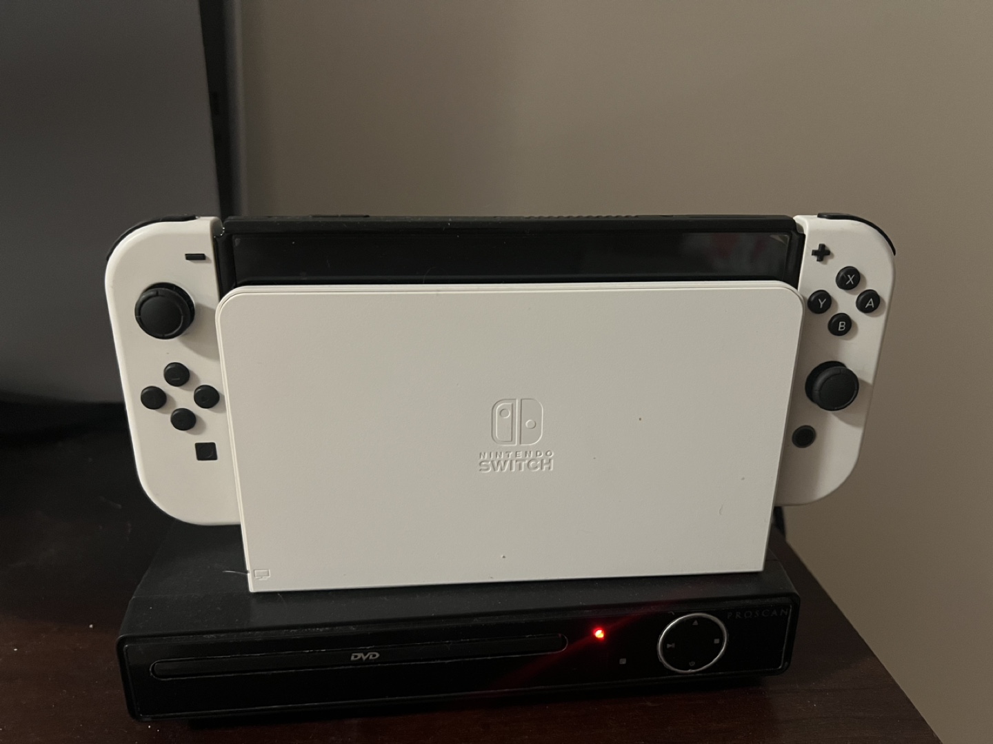 Nintendo Switch OLED Console - White - photo 2