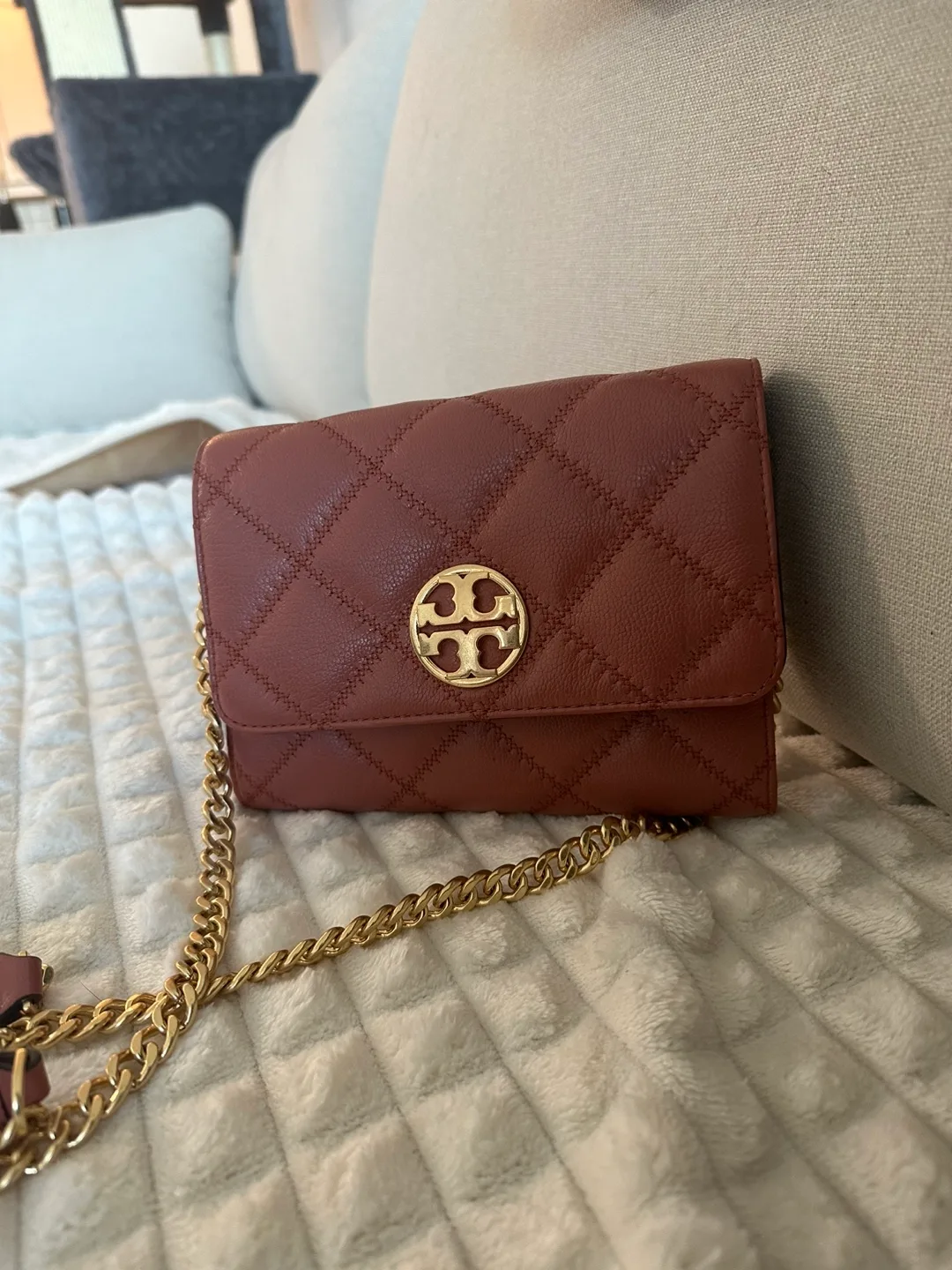 Tory Burch Quilted Chain Wallet thumbnail