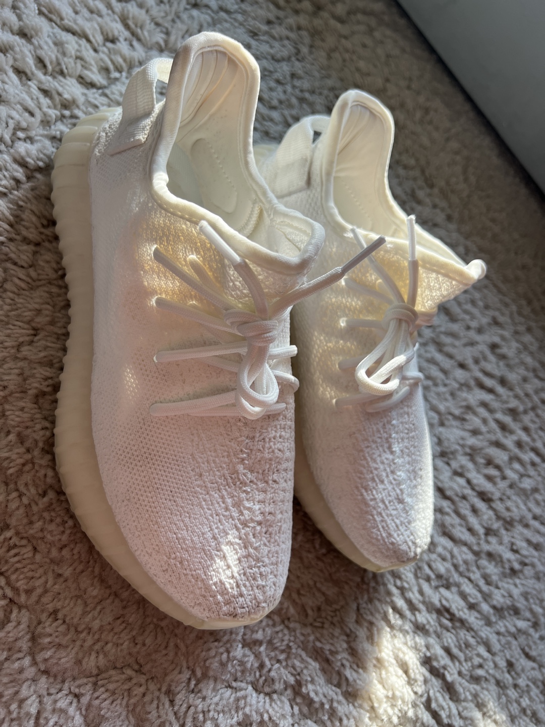 Adidas Yeezy Boost 350 V2 Cloud White Size 8.5