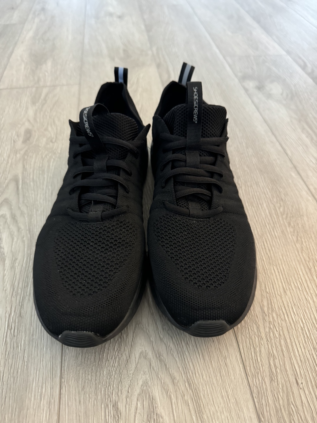 Anti slippery ShoesCrews - Black Sneakers Size 10.5