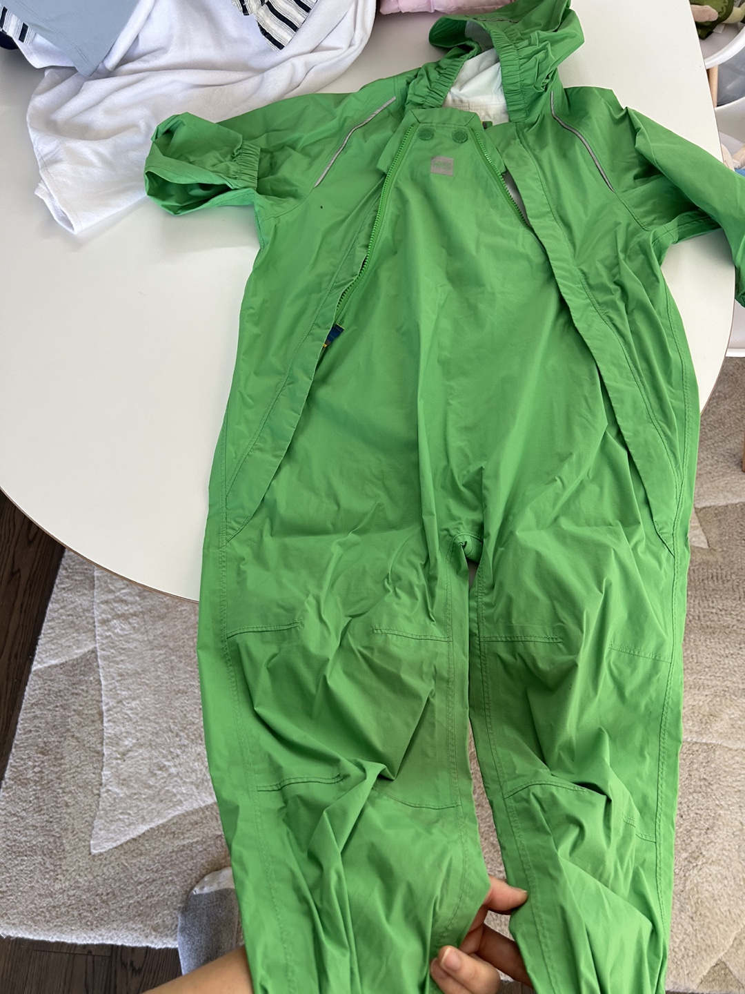 Kids Rain Suit Green Size 5 MEC