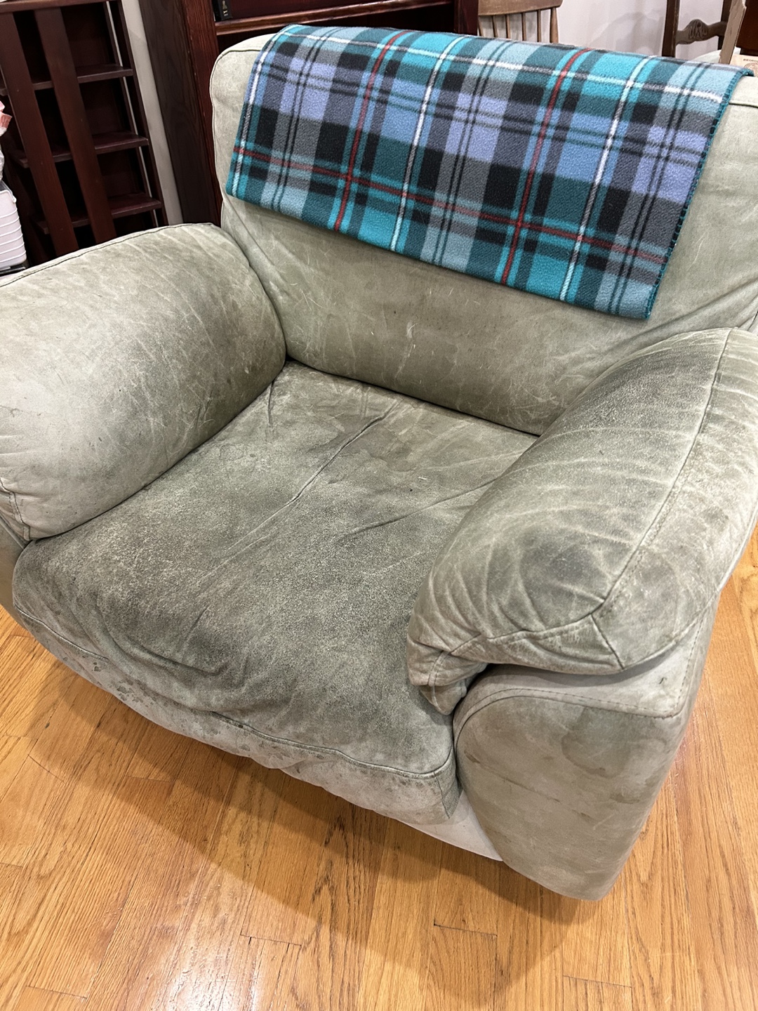 Leather Sofa and Armchair Set
