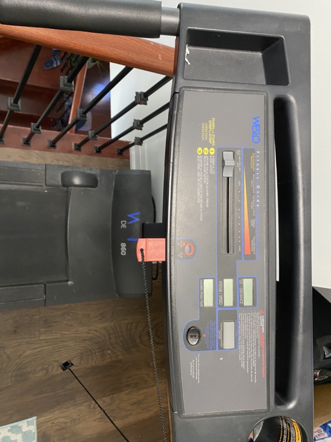 Weslo Treadmill Cadence 860 - photo 4