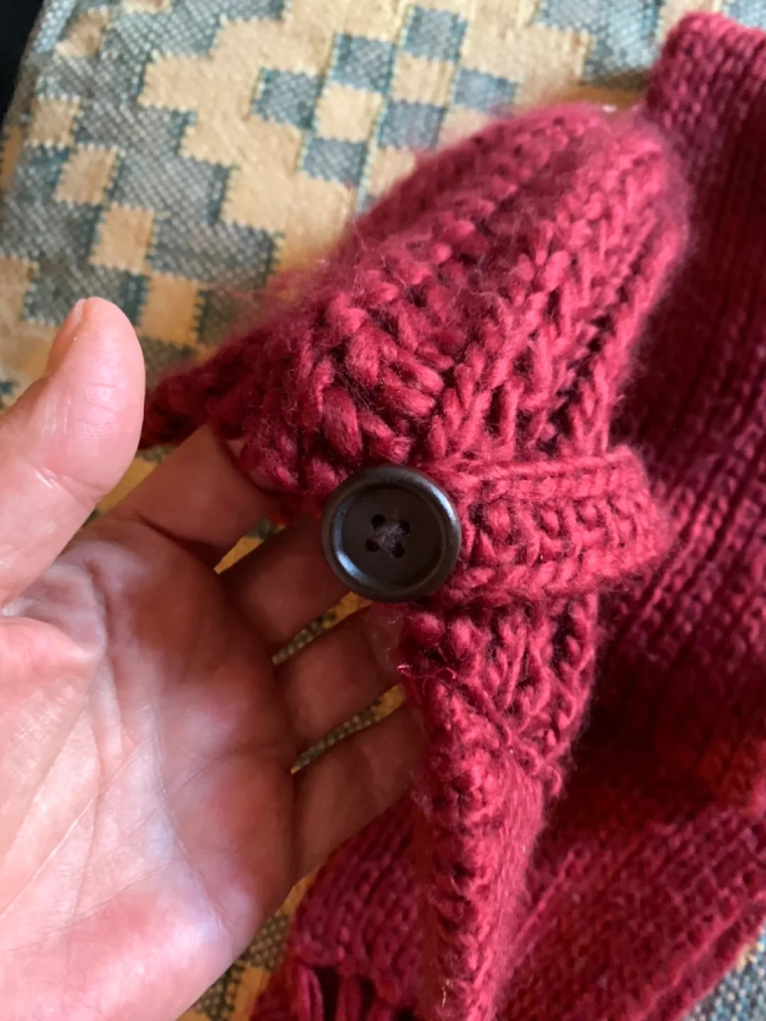 Fossil Burgundy Knit Hat and Scarf Set image indicator(3)