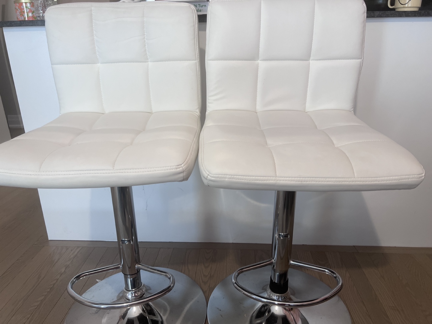 2 White Bar Stools - photo 4