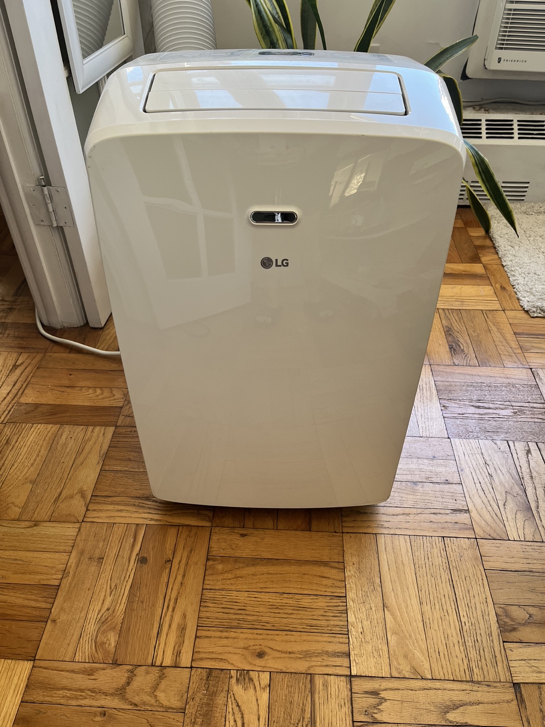 LG Portable AC Unit