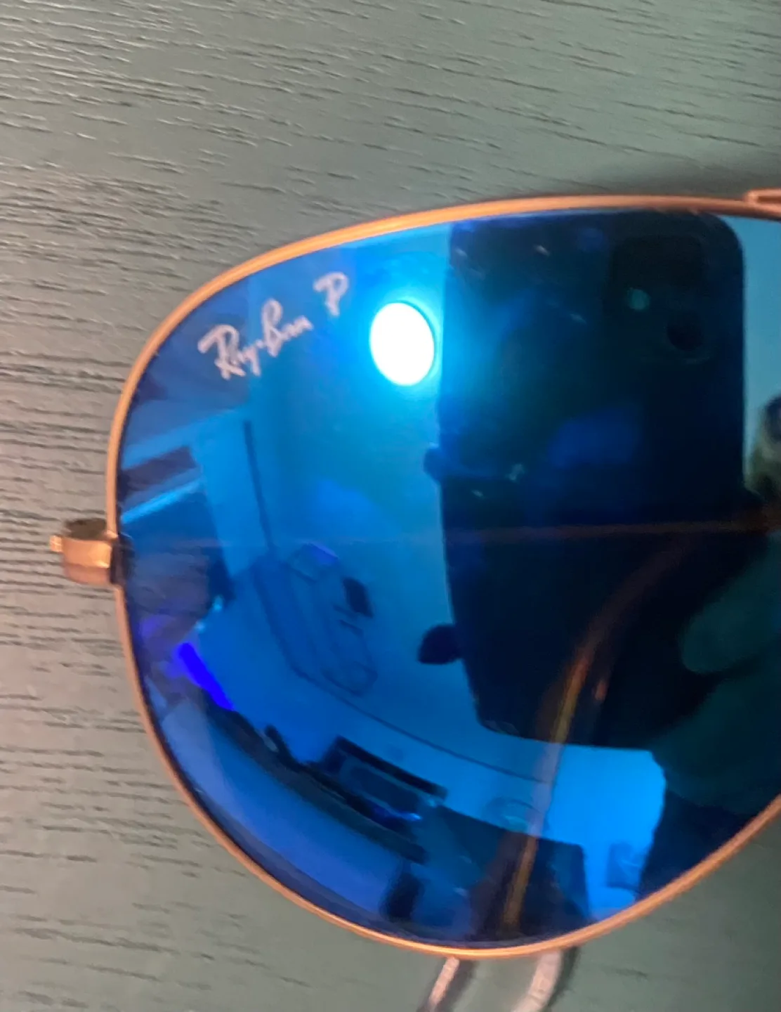 Authentic Ray-Ban Aviator Sunglasses with Blue Mirror Lenses image indicator(2)