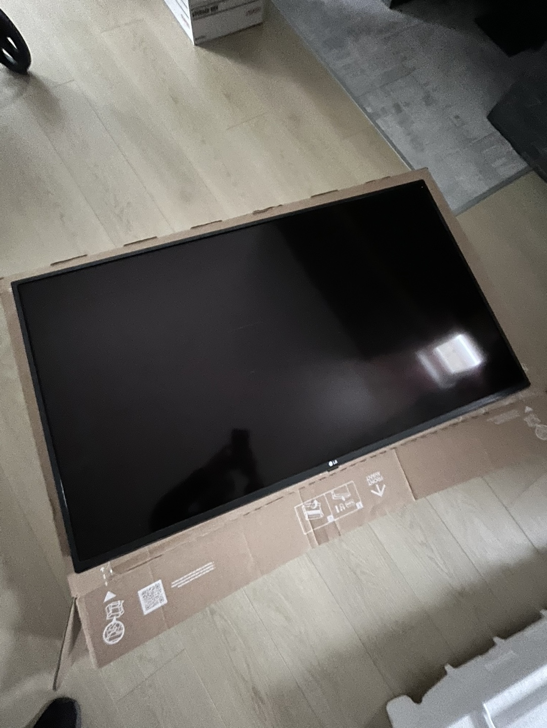 LG 50 inch TV