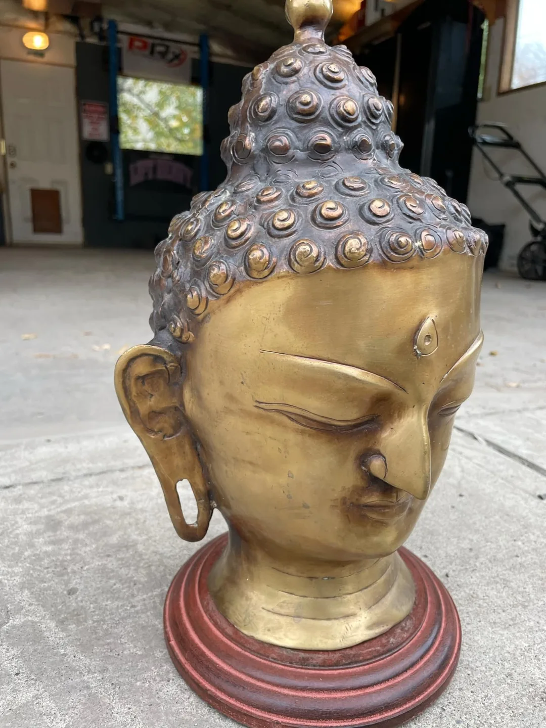 Buddha head thumbnail