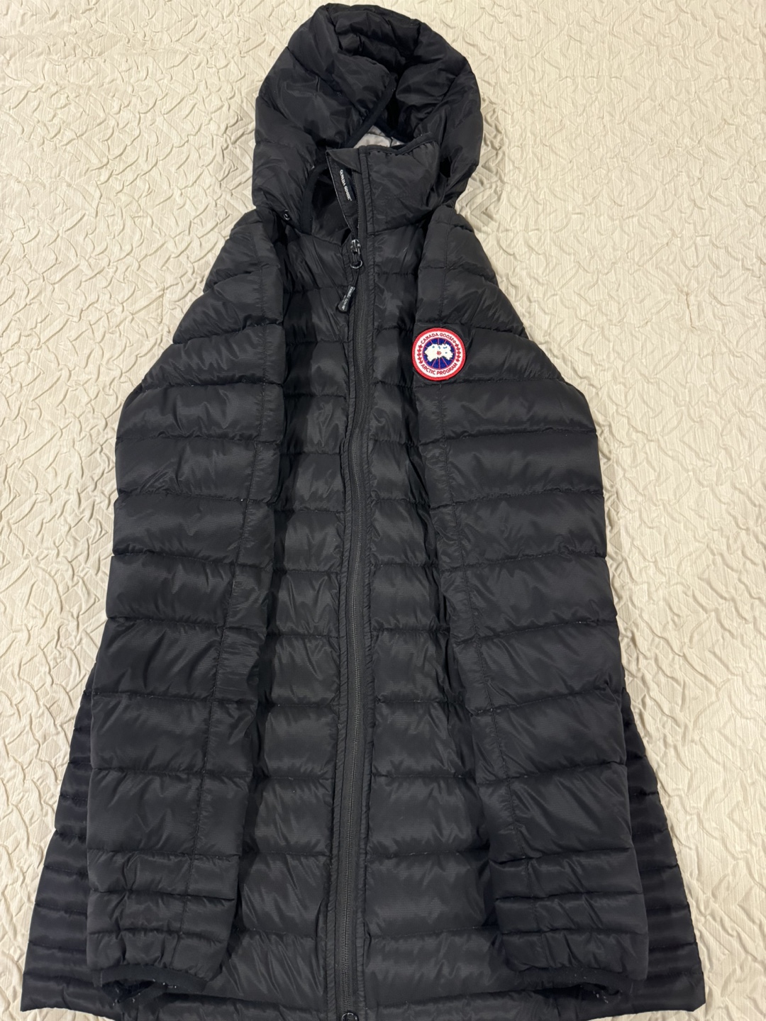 Canada Goose Black Down Jacket - photo 2
