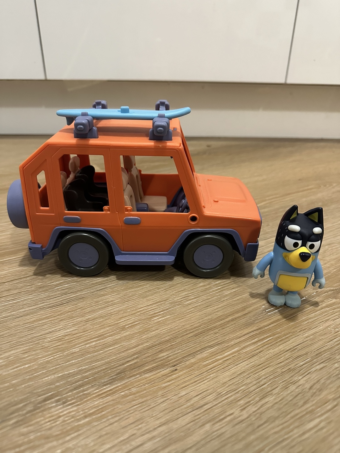Bluey Family Cruiser with ‘Dad’ - Excellent Condition - photo 3