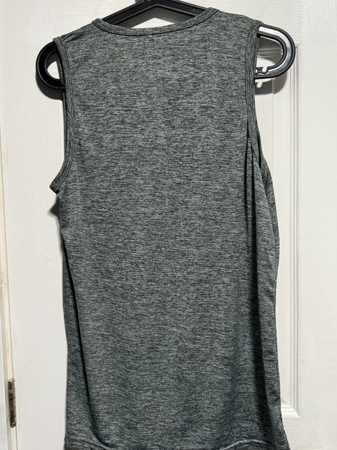 Nike Sleeveless Shirt - photo 2