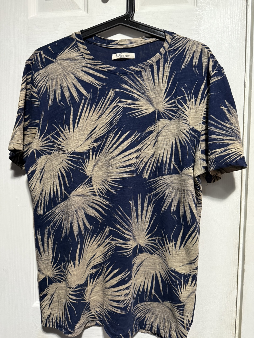 Men's Mango Tropical Print T-Shirt