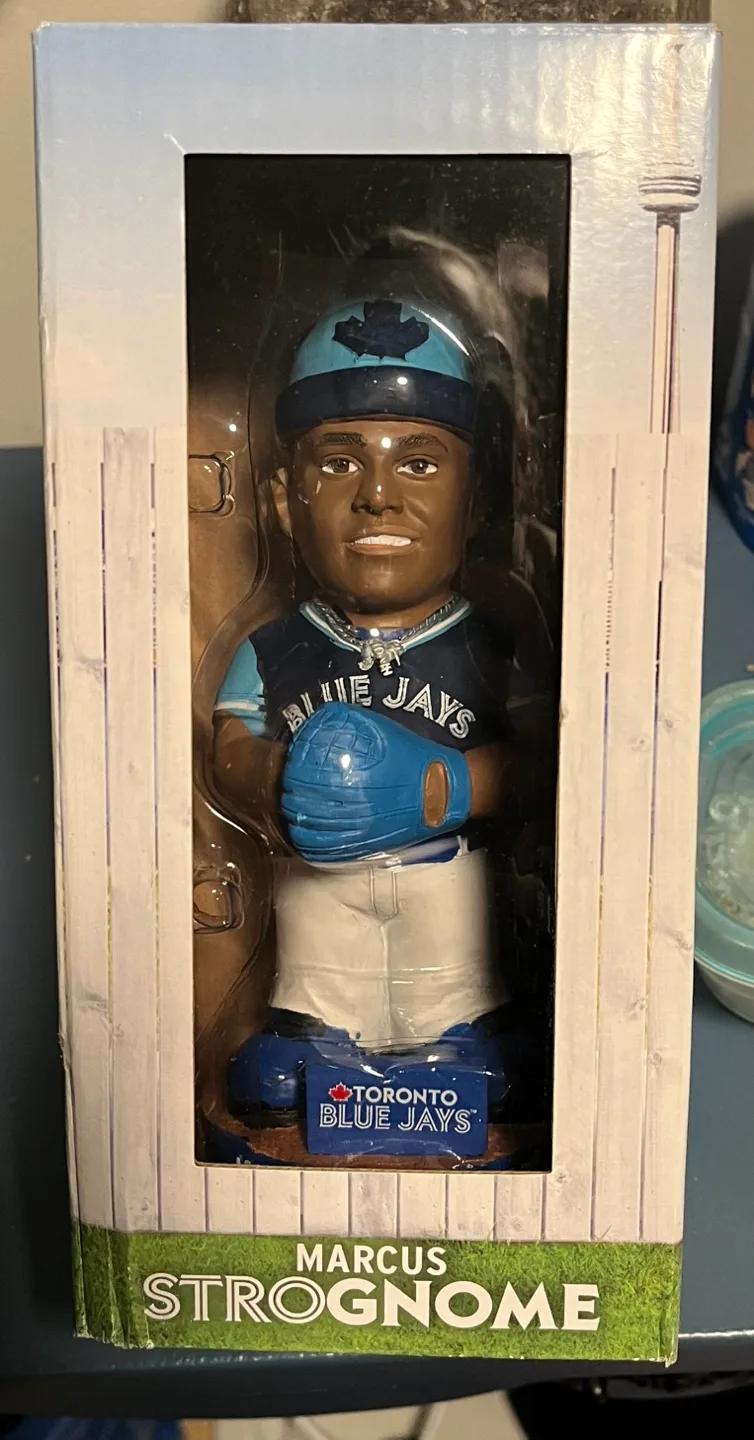 Toronto Blue Jays Collectibles thumbnail