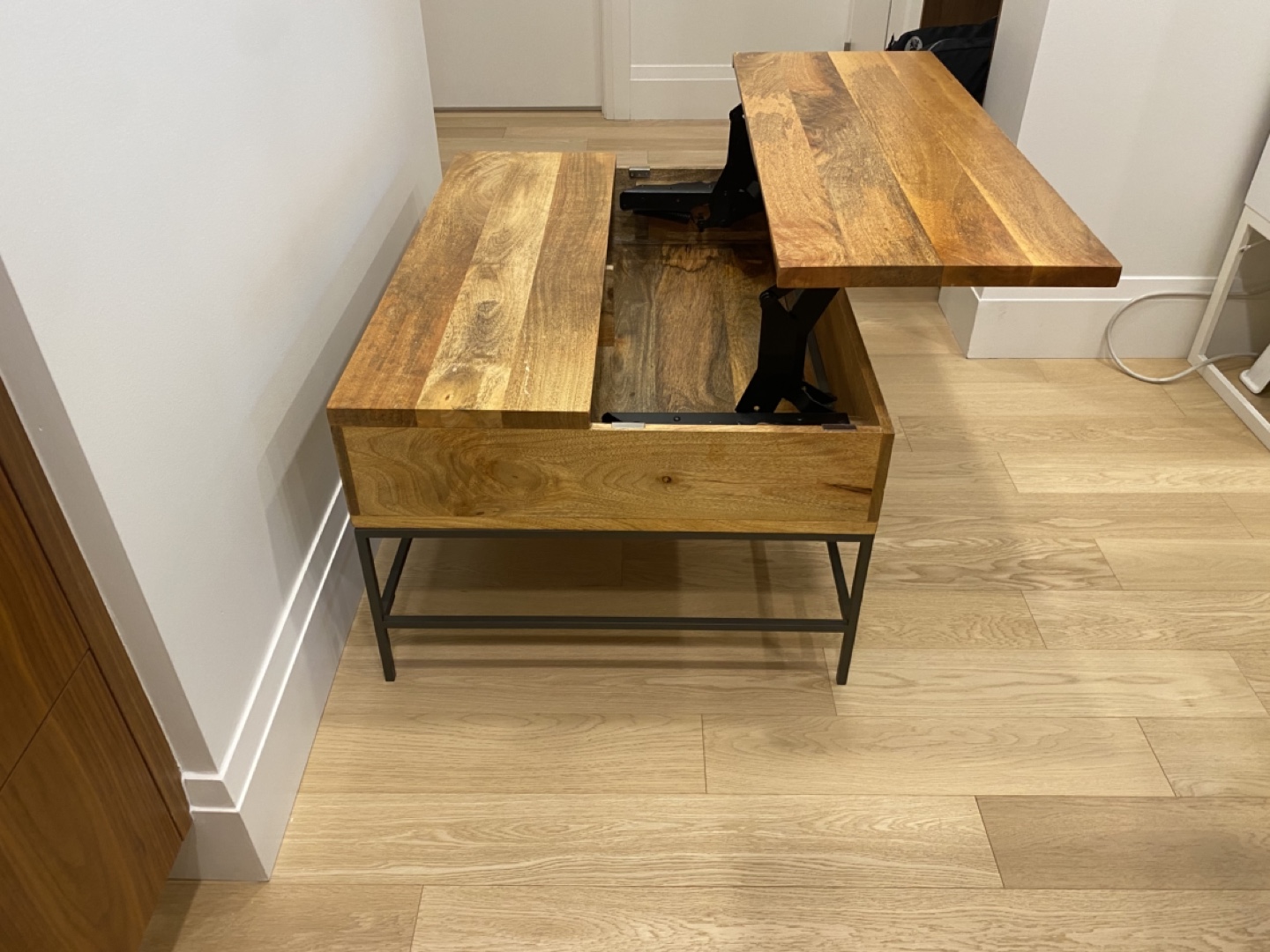Lift-Top Coffee Table - photo 4