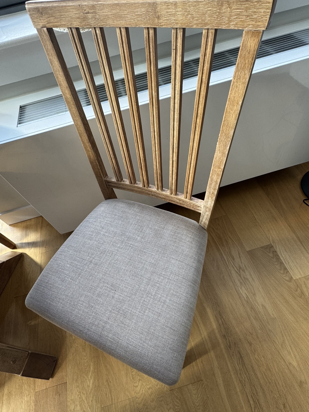 Dining Set Round Wood Dining Table and 4 Chairs - photo 3
