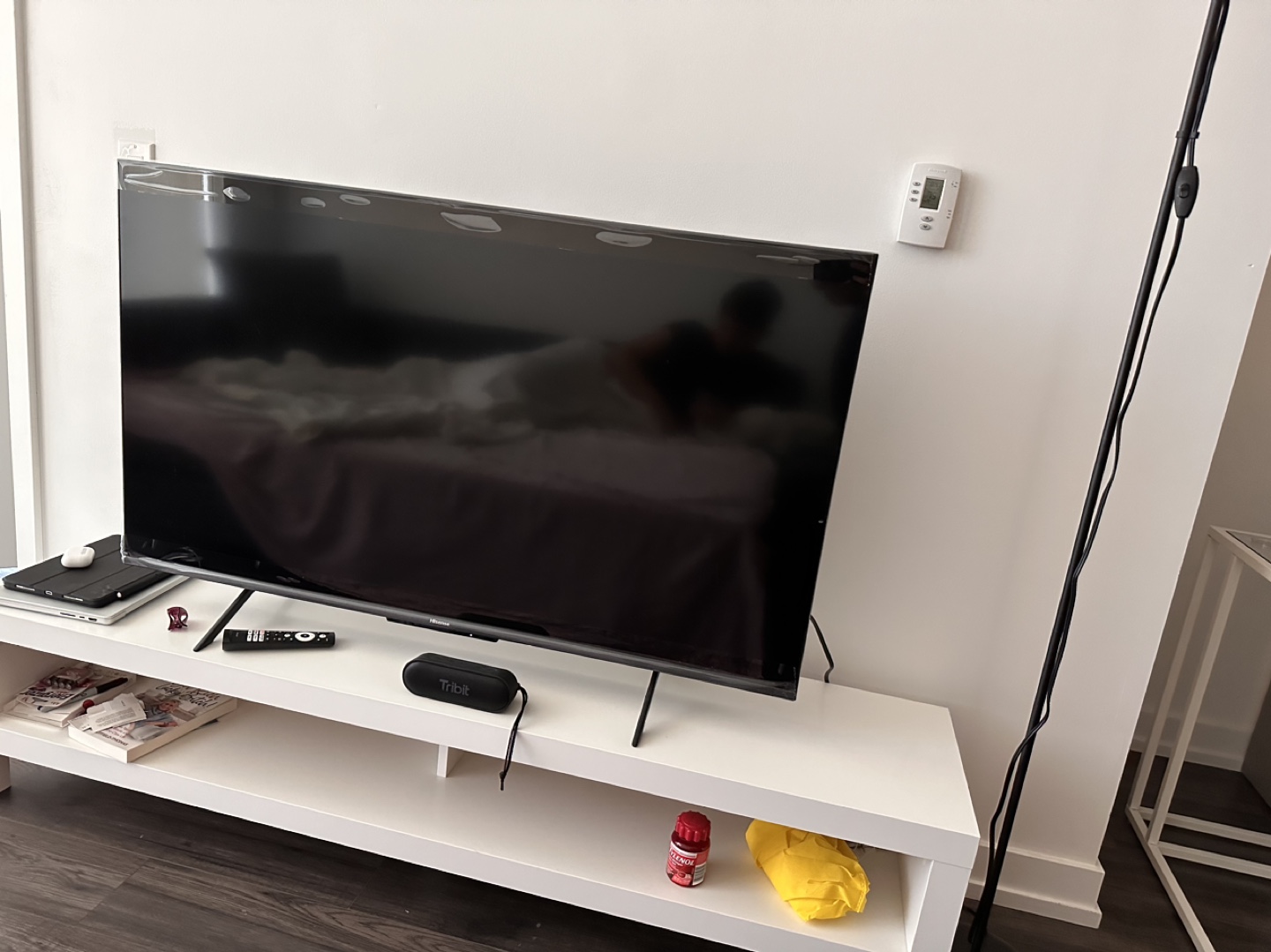 Hisense 50 Inch 4K Smart TV - photo 2