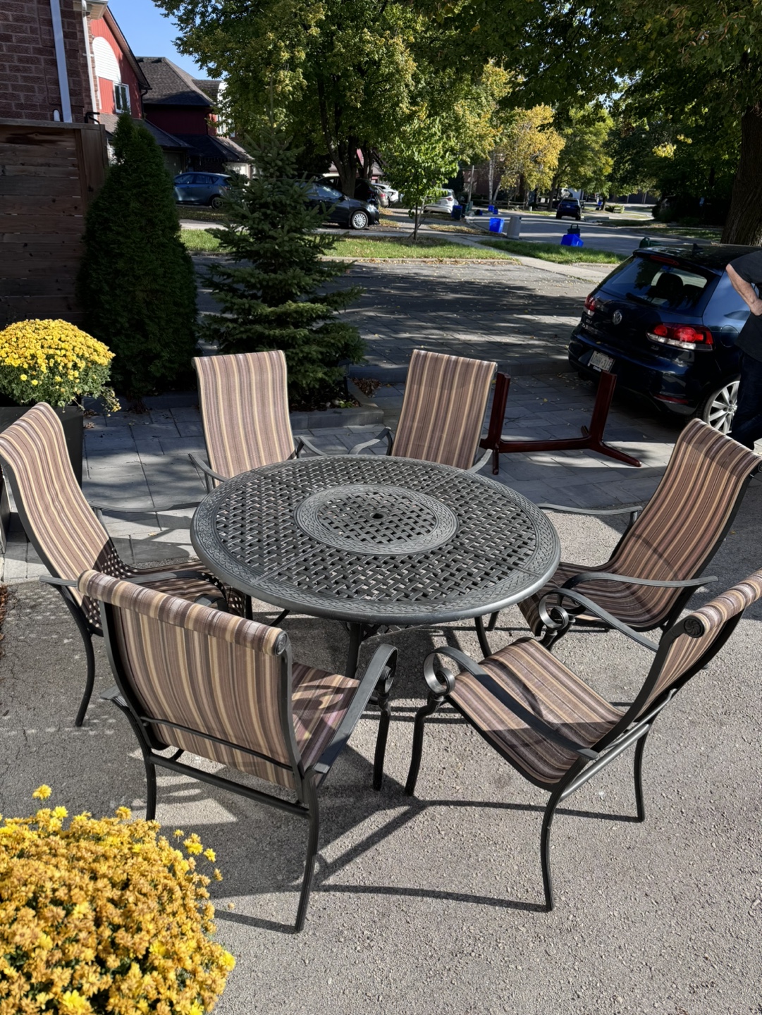 6-Piece Patio Set with Table and Chairs