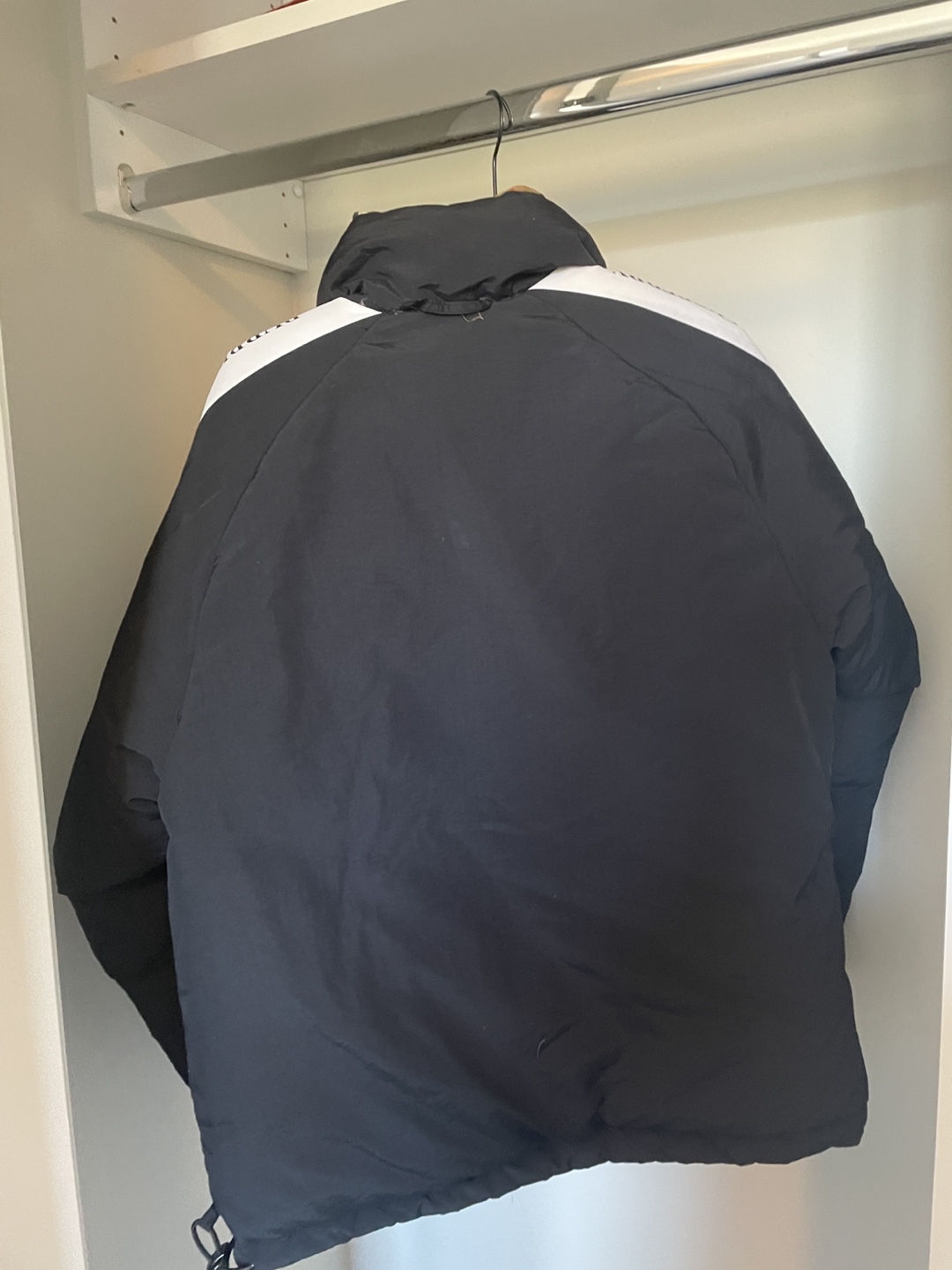 Burberry Reversible Puffer Jacket - photo 2