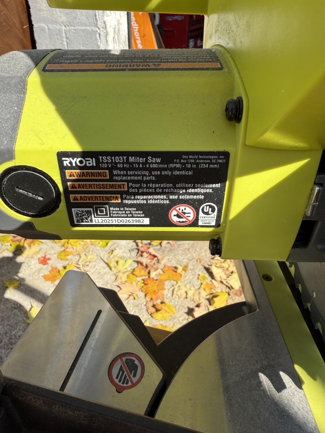 Ryobi 10-Inch Miter Saw - photo 3
