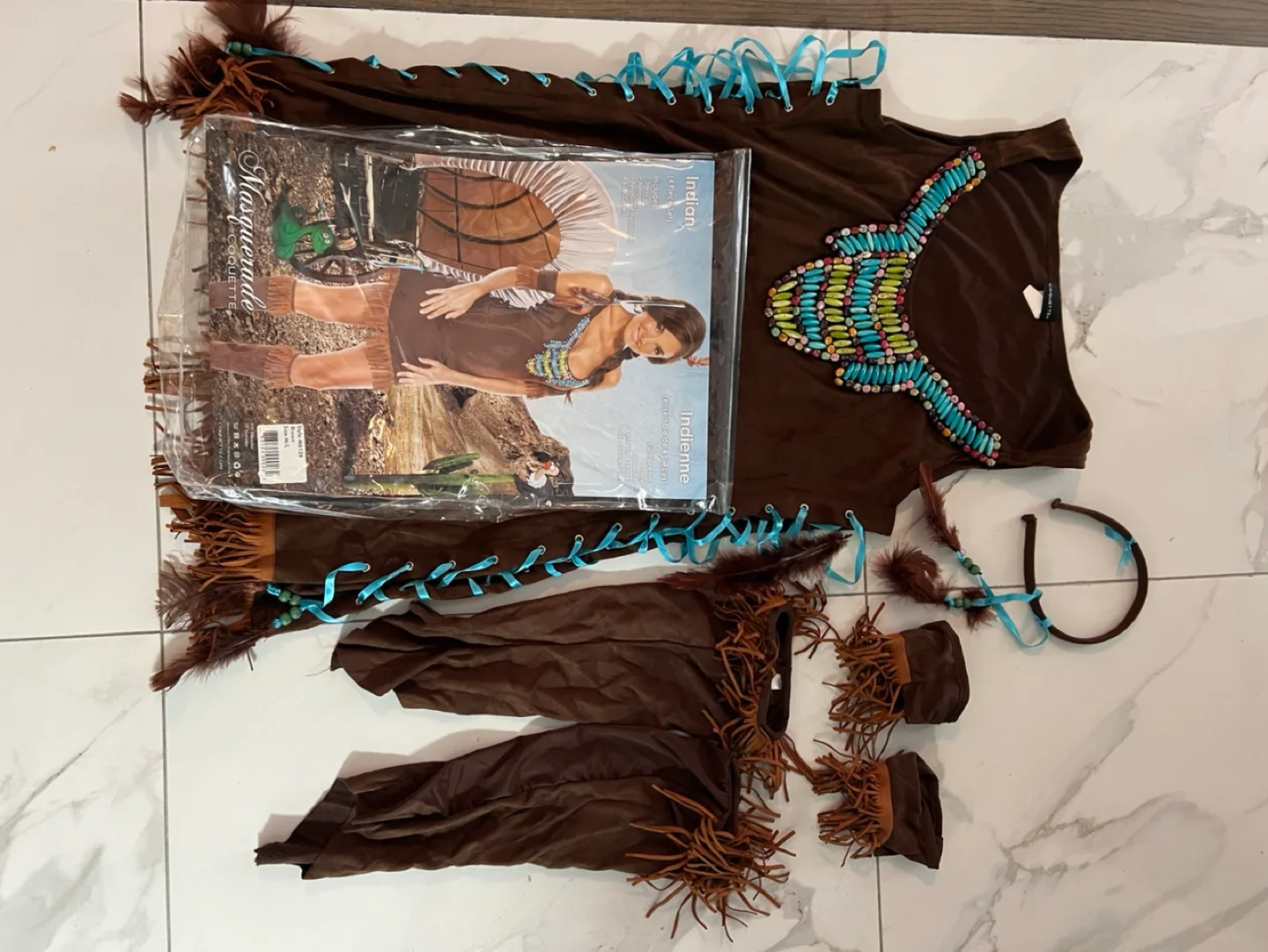 Masquerade Coquette adult Indian Costume image indicator(2)