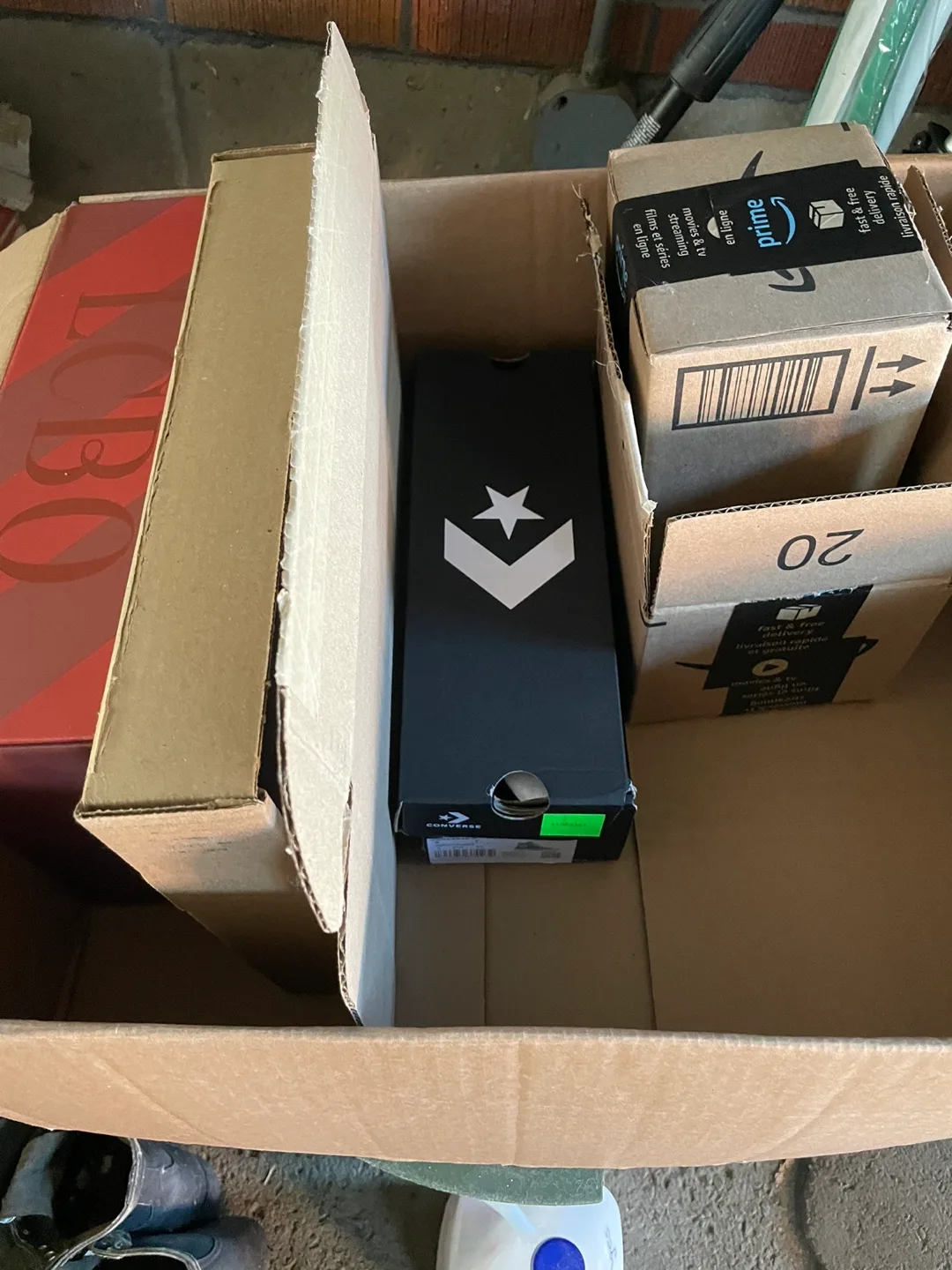 Empty boxes mostly small size thumbnail