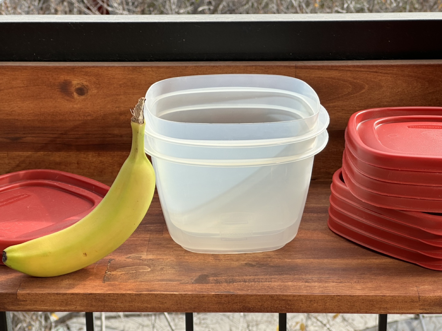 Rubbermaid Food Containers with EasyFindLids - photo 3
