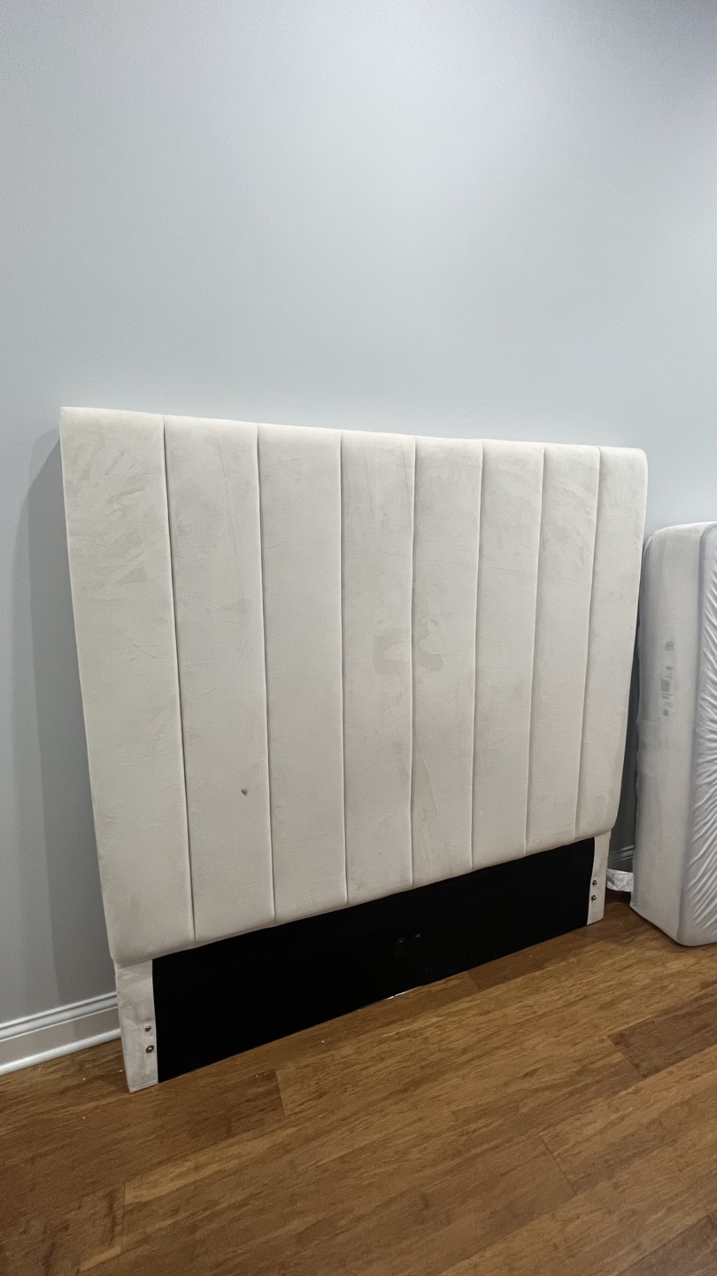Queen Size Upholstered Bed Frame - photo 4