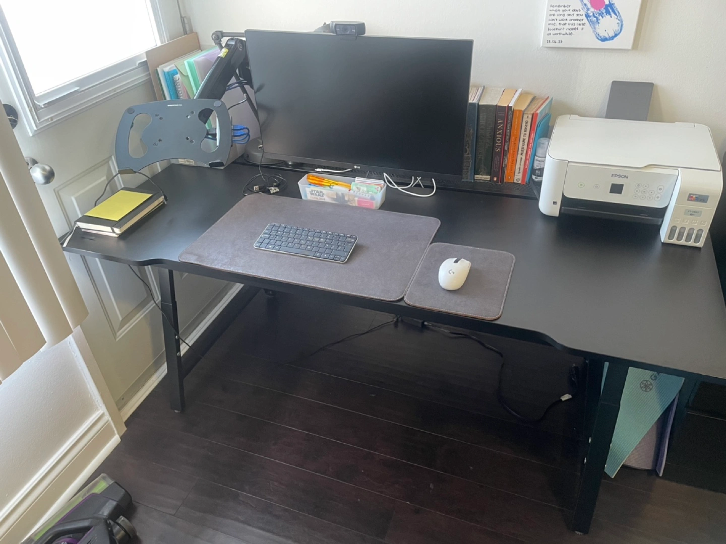 IKEA Utespelare Black Gaming Desk Karrot - Main Image