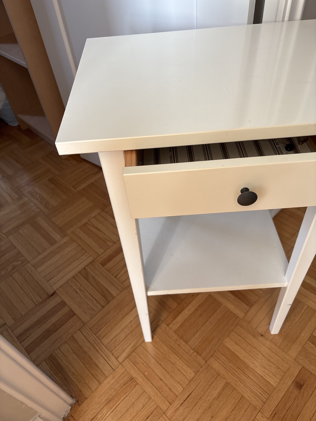 IKEA HEMNES Bedside Table - photo 2