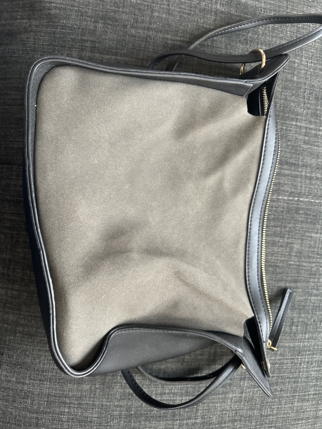 Small/Medium grey and black suede crossbody bag - photo 3