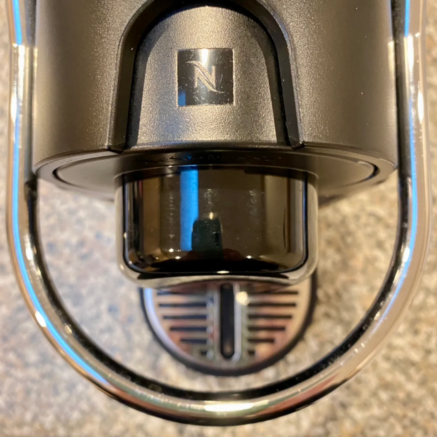 Nespresso Pixie Coffee Machine image indicator(4)