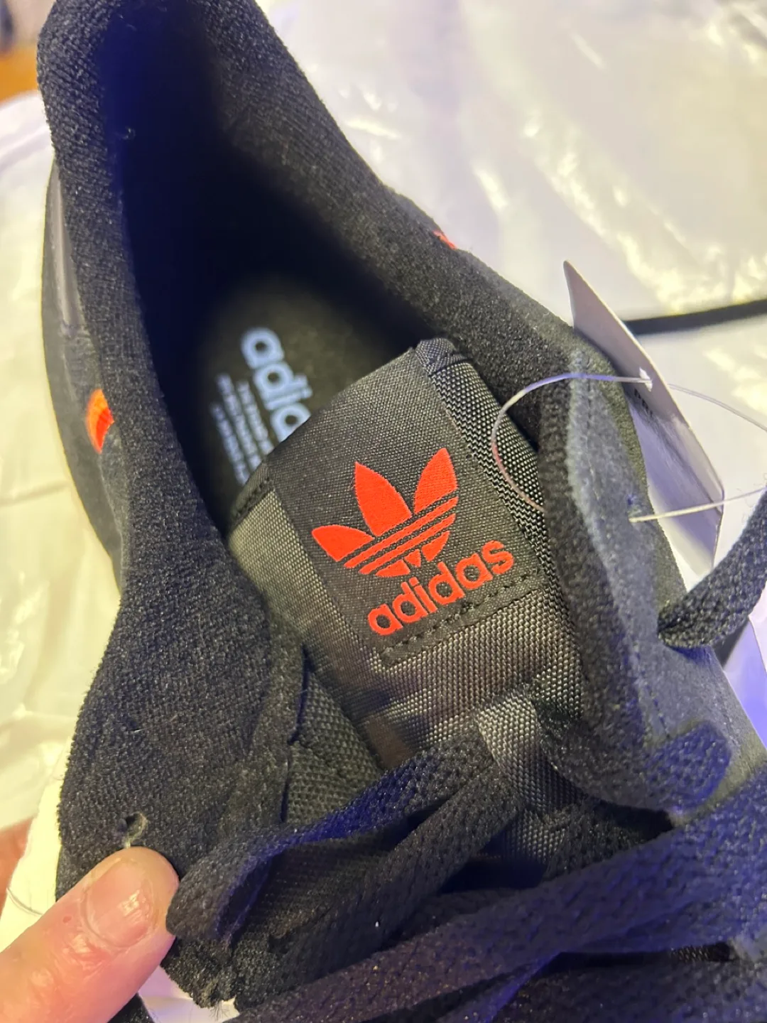 $ 20  new Adidas Continental 80 Sneakers image indicator(6)