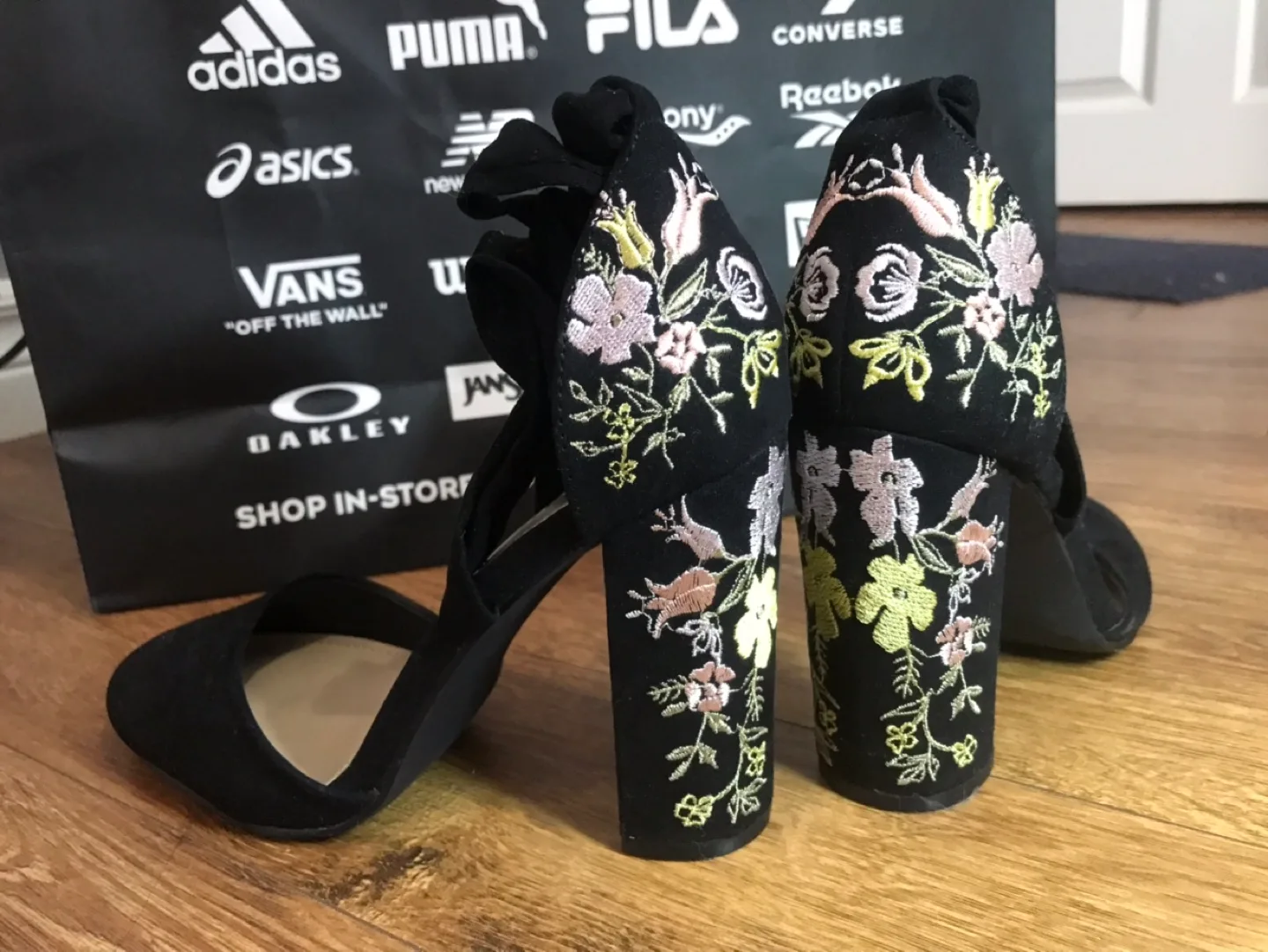 Black Suede Floral Embroidered Heels image indicator(6)