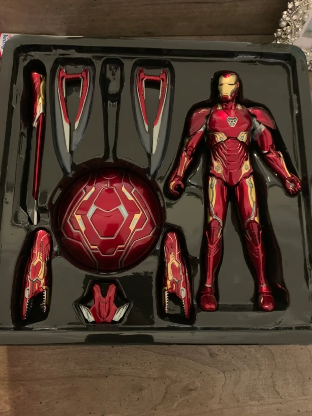 Marvel Avengers: Infinity War - Iron Man Mark L image indicator(2)