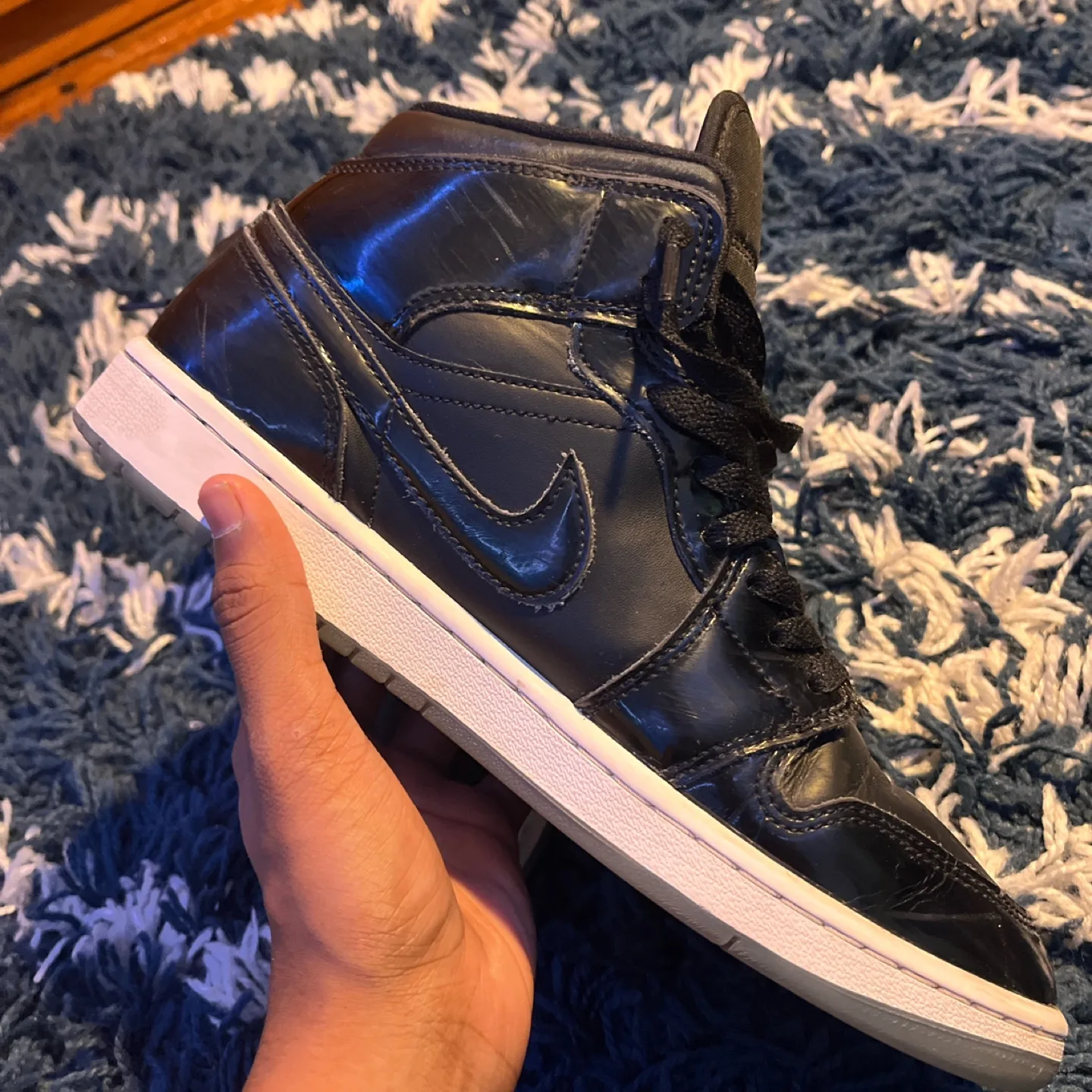 Air Jordan 1 Mid Space Jam image indicator(3)