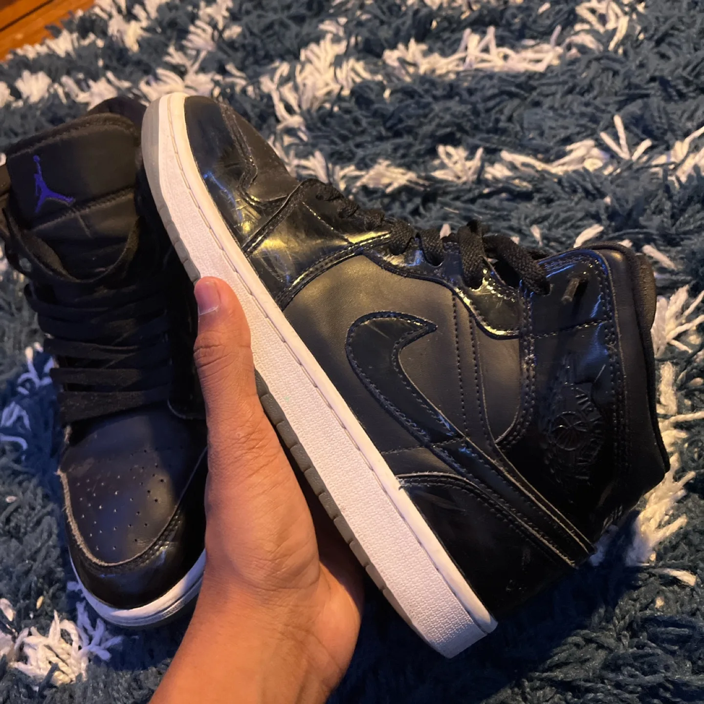 Air Jordan 1 Mid Space Jam image indicator(2)