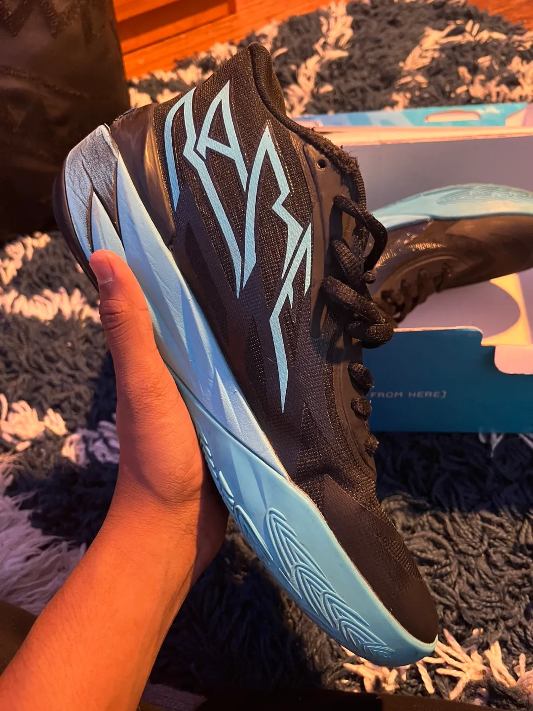 Lamelo Ball Basketball Shoes image indicator(3)