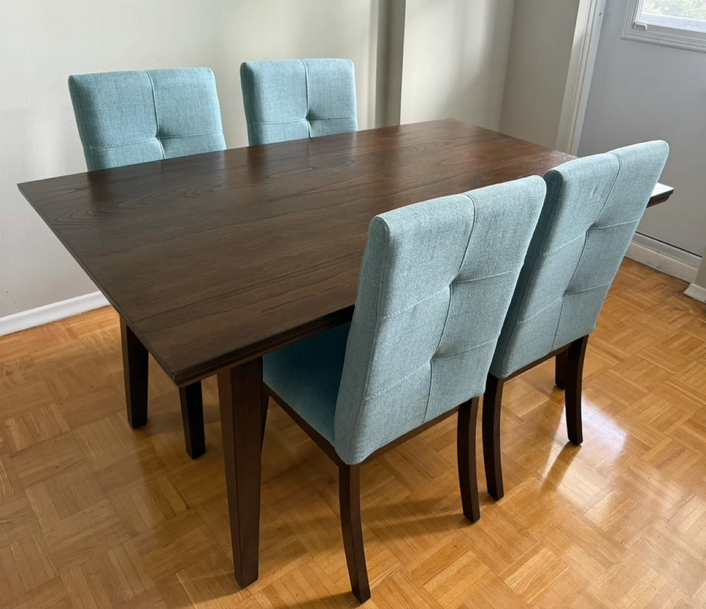 Dining Table and Chairs thumbnail