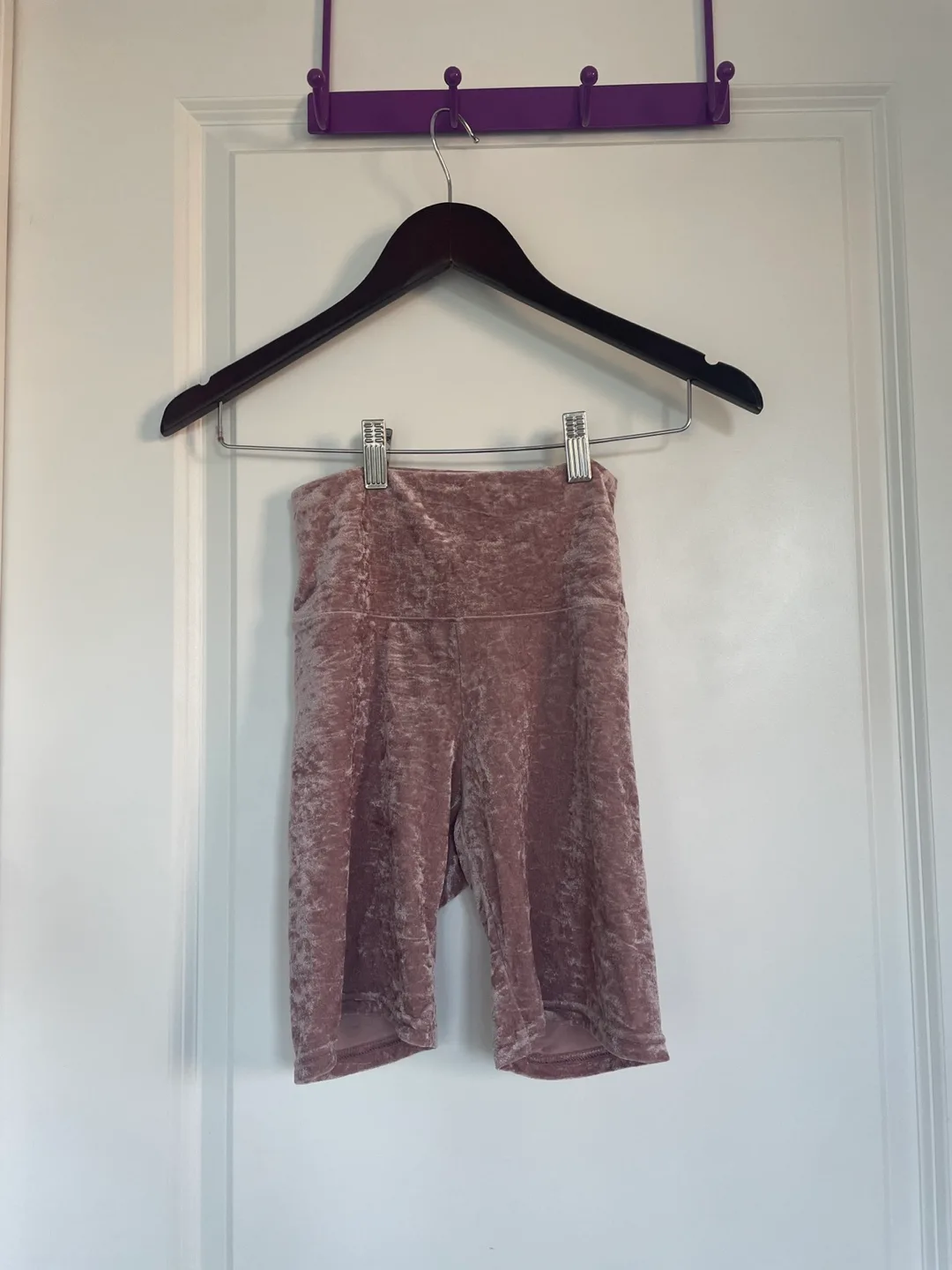 TNA Pink Velvet Crop Top and Shorts Set image indicator(3)