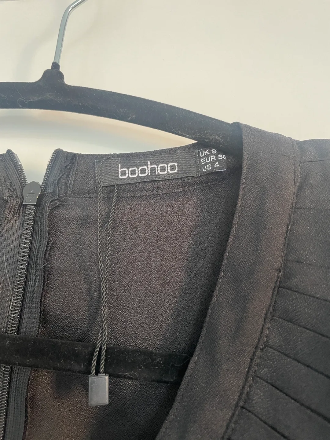 Boohoo Black Jumpsuit image indicator(3)
