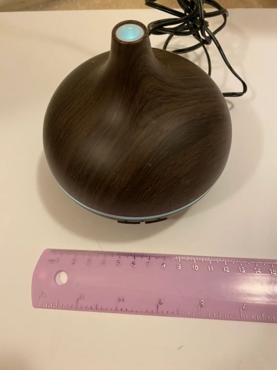 Essential Oil Diffuser with Colour Changing Lights image indicator(2)