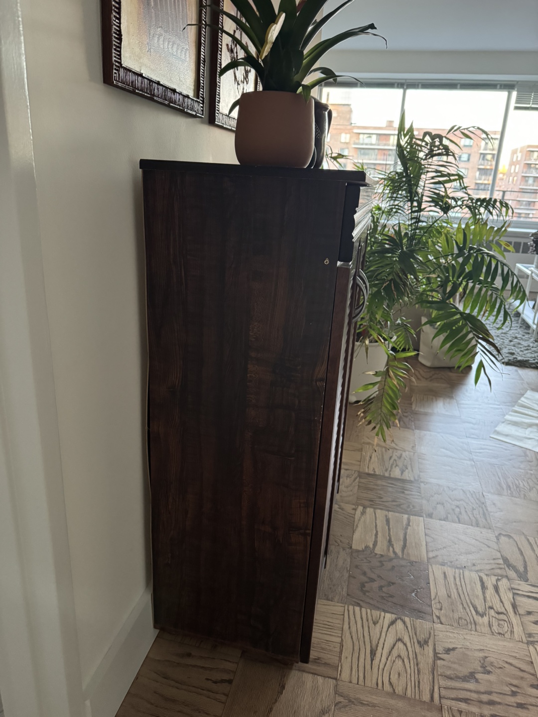 Cabinet - photo 3