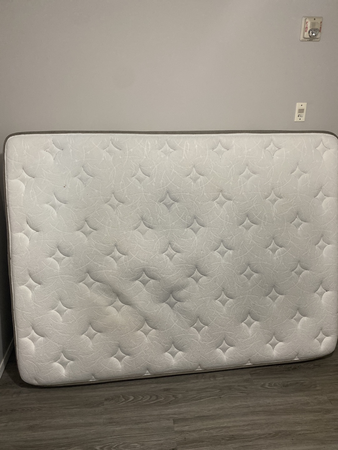 Full Mattress - photo 2