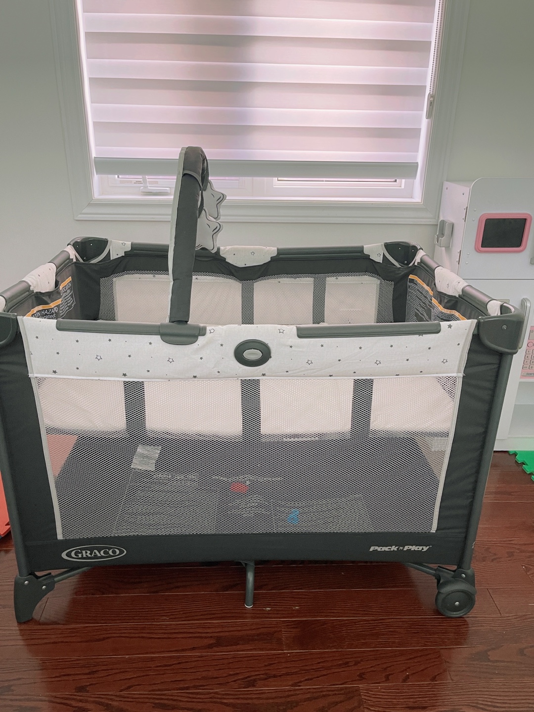 Graco Pack 'n Play On The Go Playard - Asteroid - photo 2